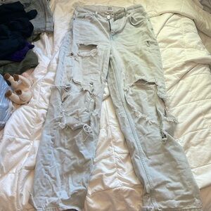 High rise white “baggy boyfriend“ jeans